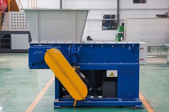 Max.Produktionskapazität kg/h 17000 Kunststoff-Einfachwellen-Schredder zum Schredden von Knochen