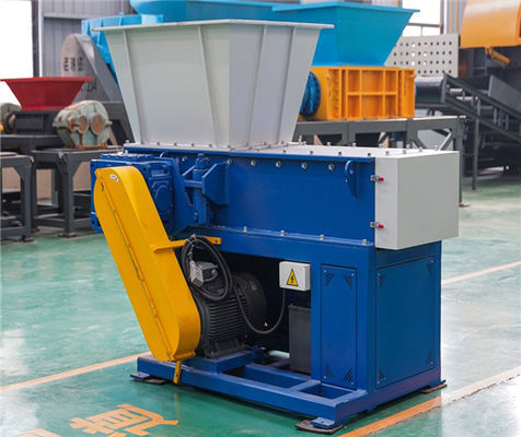 Kunststoffbrennmaschine PET-Flaschen-Schredder für das Recyclinggewicht T 2.5