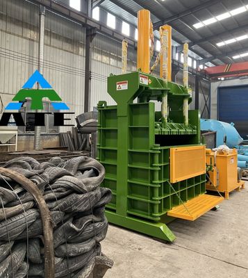 650 KG Kapazität vertikaler hydraulischer Baller für Kunststoff- und Kartonverpackungen