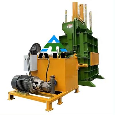 Vertikale hydraulische Verpackungspresse für Schrott aus Kunststoff, Flaschen, Reifen und Papierabfälle