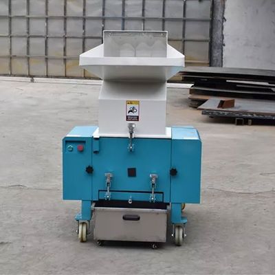 Kleine Recyclingmaschine für Kunststoffabfälle 5,5 kW Leistung Industrie-Schleifmaschine