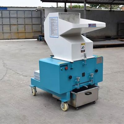 Kleine Recyclingmaschine für Kunststoffabfälle 5,5 kW Leistung Industrie-Schleifmaschine