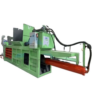 Hydraulisch angetriebene automatische Ballenmaschine zur Versorgung mit Karton-Kunststoff- und Metallabfällen
