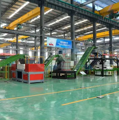 Gegossenes Aluminium-Schredder-Linien-Doppelwellen-Metallschrott-Kremmmaschine mit 2200KG Gewicht