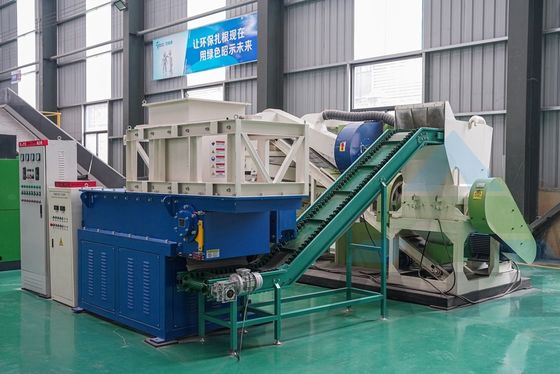 3000L/h Kupferdrahtgranulationsmaschine mit hoher Automatisierung für das Metallschrottrecycling