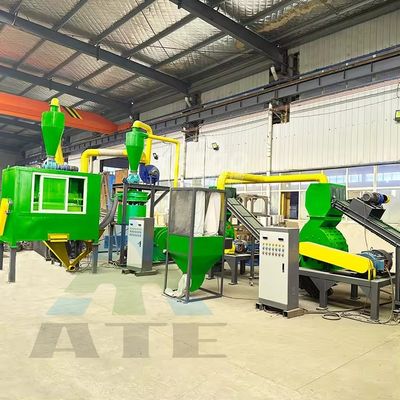 7500 kg Gewicht Solaranlagen-Recyclingmaschine/ PCB-Abfallkreisplatten-Recyclinglinie/