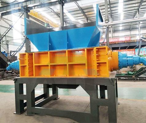 200-2200mm Eingangsgröße PMMA Autoradiator Zerkleinerer Ausrüstung Elektroplattierte Hängende Teile Auto Wassertank Shredder