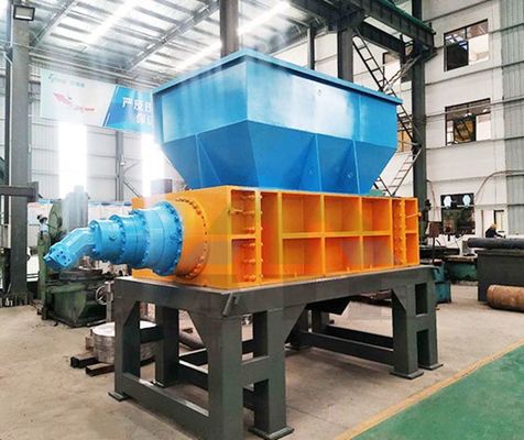 200-2200mm Eingangsgröße PMMA Autoradiator Zerkleinerer Ausrüstung Elektroplattierte Hängende Teile Auto Wassertank Shredder