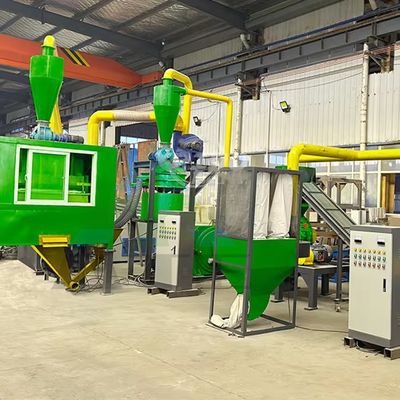 Einfache Bedienung PCB-E-Abfall-Schredder-Maschine für grüne Energie Solar-Panel Recycling