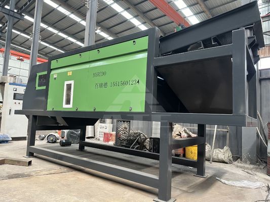 98-99% Abtrennungsrate Plastik- und Metallsortiermaschine mit Eddy-Strom-Separator