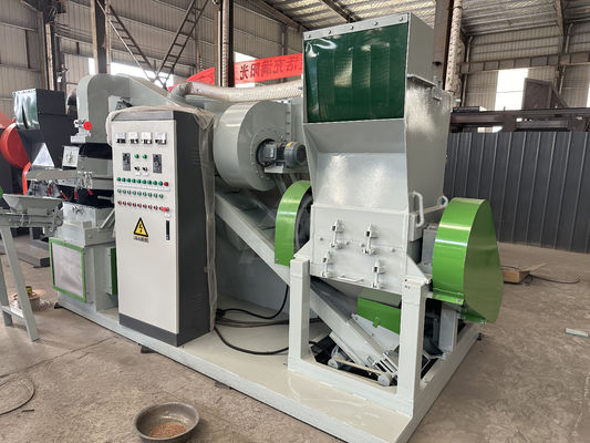 Kupferkabeldrahtgranulator Kupferreismaschine Drahtrecyclingmaschine mit Drahtstreifen