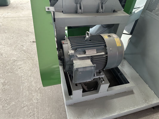 Kupferkabeldrahtgranulator Kupferreismaschine Drahtrecyclingmaschine mit Drahtstreifen