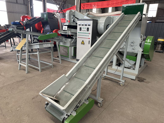 300-500 kg/h Kapazität Kupferdrahtrecyclingmaschine für automatischen Kabelgranulator