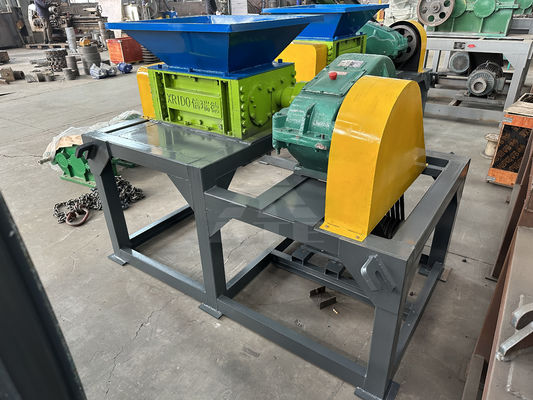 Hydraulischer kleiner Doppelwellen-Schredder für Kunststoff-Mini-Metallkarton Gewicht 5000KG