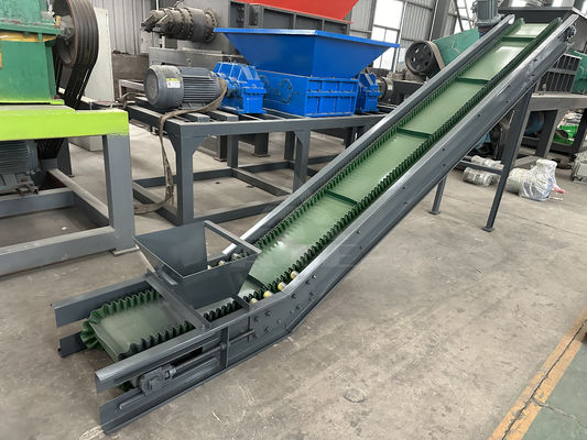 200-2200mm Eingangsgröße Doppelwellen-Schredder für Plastikmetall und Holz