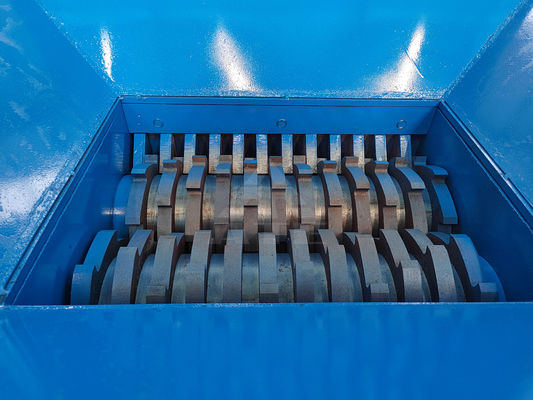 200-2200mm Eingangsgröße Automatischer Doppelwellen-Schredder für Kunststoffe und Metallschrott