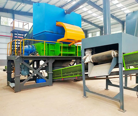 Nachbetreuung auf dem Feld Metallschreddermaschine zum Zerkleinern von Metallschrott