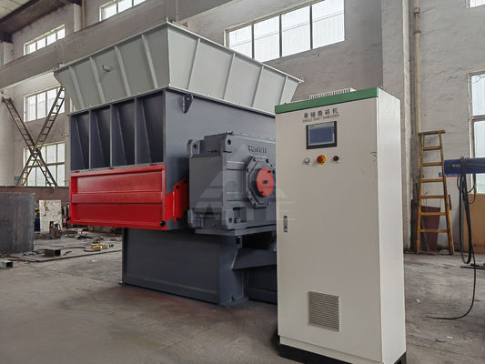 Zeichnung des Kunden Einwellenmaschine zur Stoffrecycling aus gebrauchtem Kunststoff