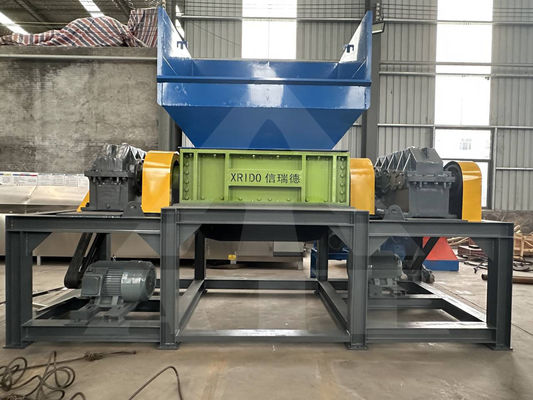 Kautschuk-Metall-Schredder Plastik-Recycling-Maschine mit und Kleinschrott Gewicht T von 2.5