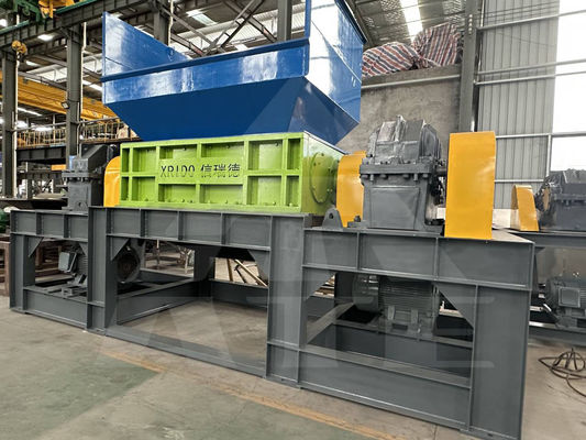 Kautschuk-Metall-Schredder Plastik-Recycling-Maschine mit und Kleinschrott Gewicht T von 2.5