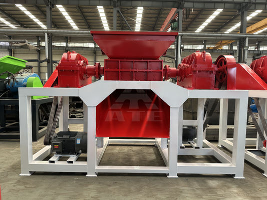 Anpassungsfähige 1-10 Cm Endprodukt Metallgewebe Schredder Maschine für PET-Flaschen