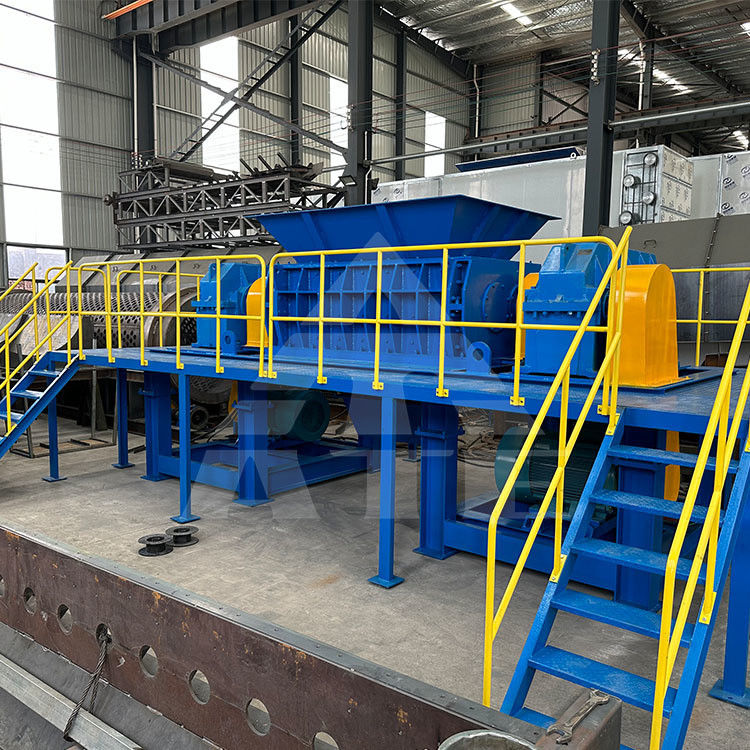 Kunststoffschredder Maschine Hydraulisches Holzschrott Doppelwellen-Schredder für organische Abfälle